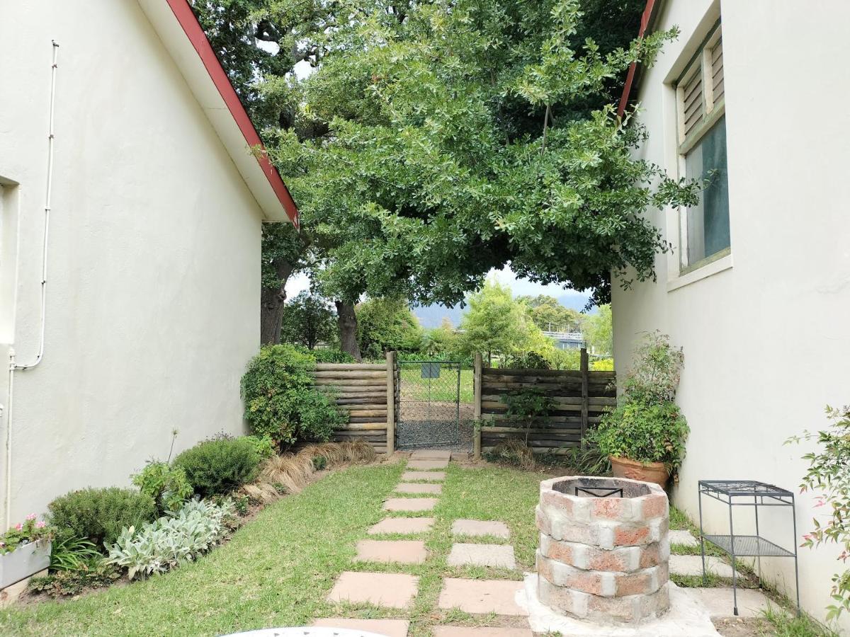 Olive And Vine Farm Cottage Franschhoek Exterior photo