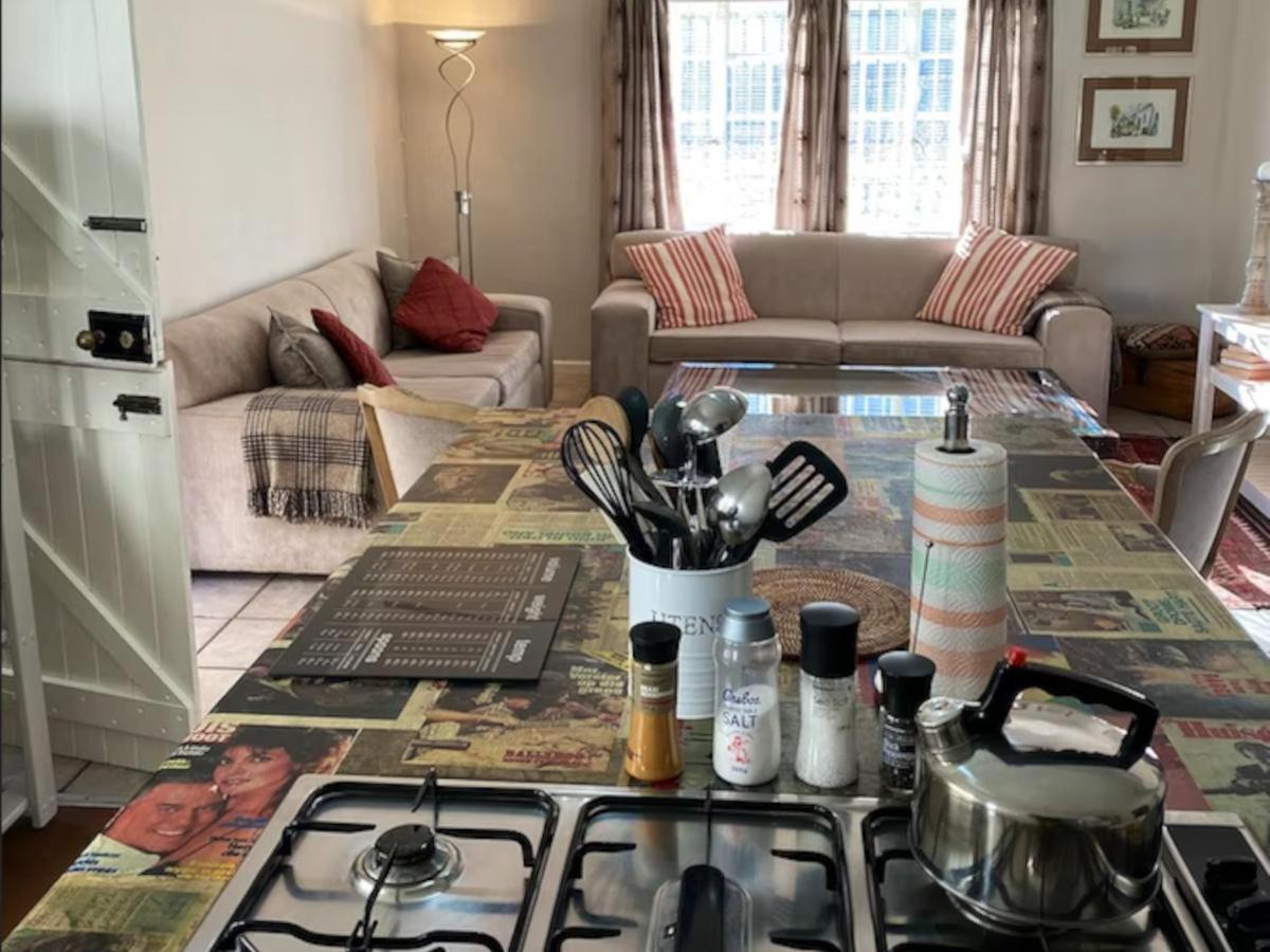 Olive And Vine Farm Cottage Franschhoek Room photo